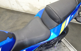 SUZUKI GSX250 R DN11A