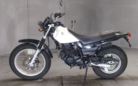 YAMAHA TW225 DG09J