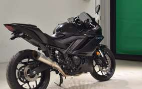 YAMAHA YZF-R3 2023