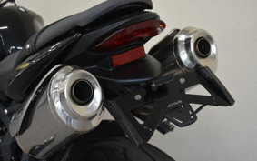 TRIUMPH STREET TRIPLE R 2010 TMD416