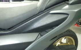 YAMAHA T-MAX 560 T 2020 SJ19J