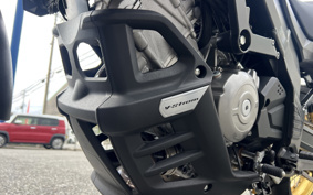 SUZUKI DL650 ( V-Strom 650 ) 2023 C733M