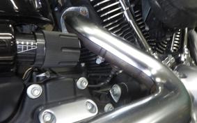 HARLEY FLBS 1870 2018