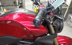 HONDA CB250RA 2004 MC52