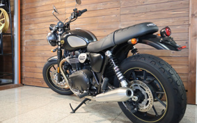 TRIUMPH  TRIUMPH  STREET  TWIN  2021 DAD74G