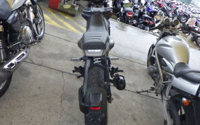 HUSQVARNA SVARTPILEN 125