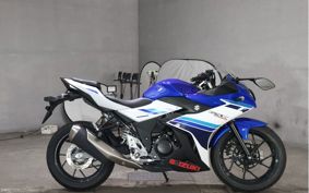 SUZUKI GSX250 R DN11A