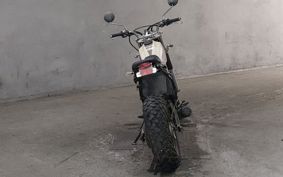 YAMAHA TW200 2JL