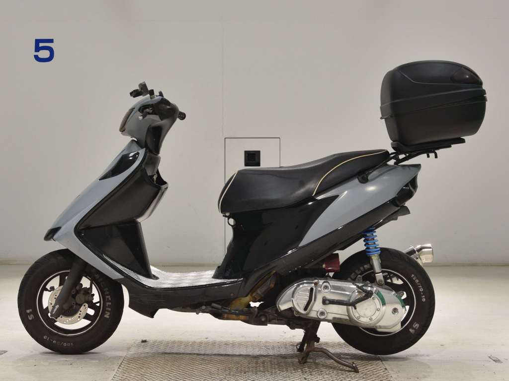 Фото Suzuki ADDRESS V125 G 2012 с японского аукциона