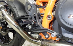 KTM 690 DUKE 2015