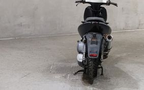 YAMAHA MAXTER 125 SE05