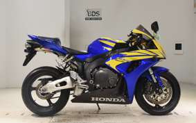 HONDA CBR1000RR 2006 SC57