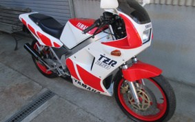 YAMAHA TZR250-1 1KT