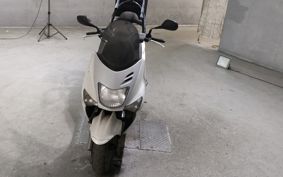 YAMAHA MAJESTY 125 SE27