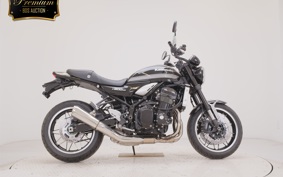 KAWASAKI Z900RS 2025 ZR900K