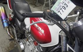 HONDA CB1300SF SUPER FOUR 2000 SC40