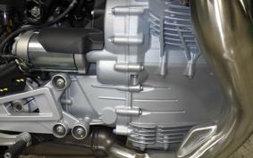 MOTO GUZZI V100マンディロS 2024