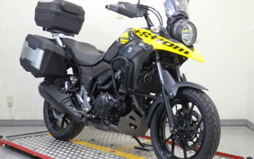 SUZUKI STROM 250 DS11A
