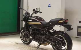 KAWASAKI Z900RS 2025 ZR900K