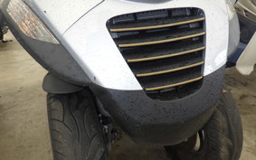 PIAGGIO MP3 250