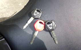 YAMAHA YZF-R7 2025 RM39J