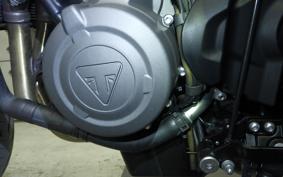 TRIUMPH TRIDENT 660 2022