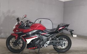 SUZUKI GSX250 R DN11A
