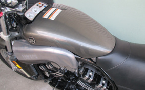 YAMAHA VMAX 2000 2LTN