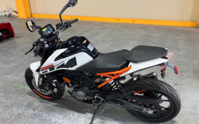 KTM 125 DUKE JPA40