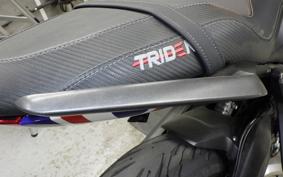 TRIUMPH TRIDENT 660 2023