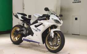 TRIUMPH DAYTONA 675 2011