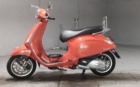 VESPA PRIMA BEIGE RA125 M8251