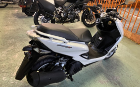 YAMAHA MAJESTYS SG28J
