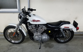 HARLEY HARLEY XLH883 IS GAR 2000 CEM