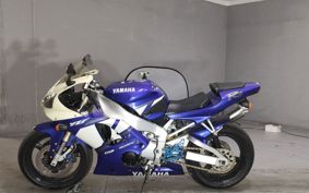 YAMAHA YZF-R1 2001 RN04