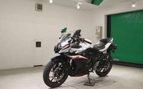 SUZUKI GSX250RA