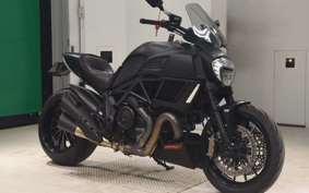 DUCATI DIAVEL DARK 2015
