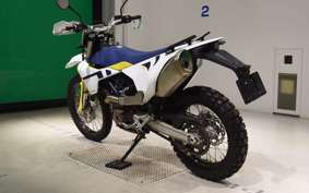 HUSQVARNA 701ED 2020