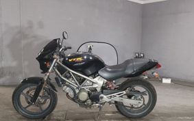 HONDA VTR 250 MC33