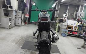 BENELLI レオンチーノ125