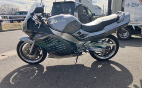 SUZUKI RF900R 2001 GT73A
