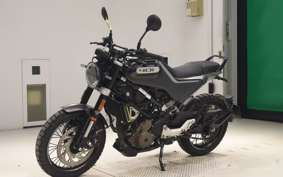 HUSQVARNA スバルトピレン401 2021