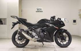 SUZUKI GSX250R 1983