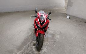 HONDA CBR650R RH03