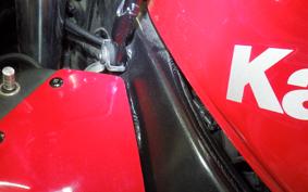 KAWASAKI ZX900R NINJA 2001 ZX900E