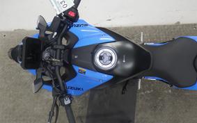 SUZUKI GSX-8S 2024 EM1AA