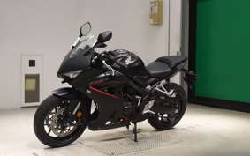 HONDA CBR650R E-Clutch 2025