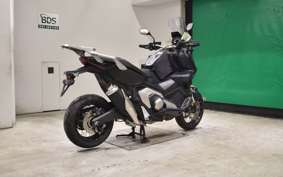 HONDA X-ADV 750 2023 RH10