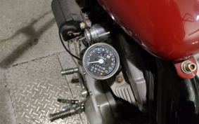 HARLEY XL883 CAM