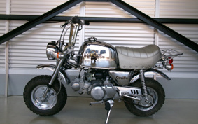 HONDA GORILLA SILVER PLATING Z50J